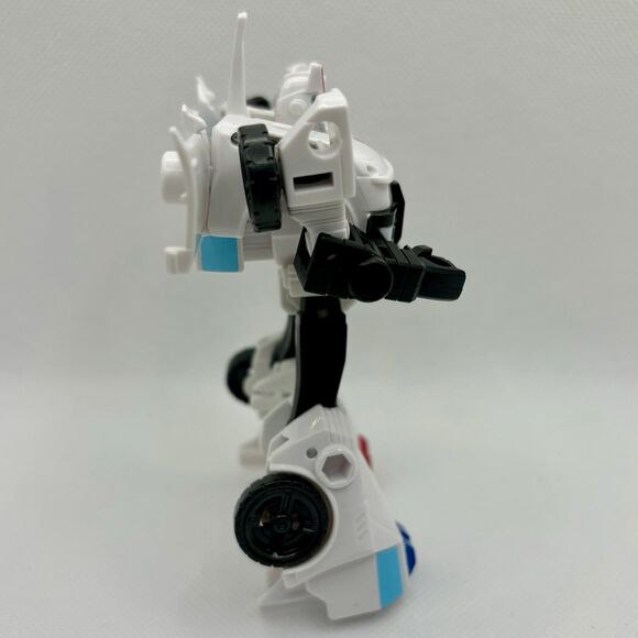 Hasbro Transformers Cyberverse Prowl Figure - Picture 2 of 6